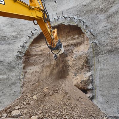 Mining & Tunneling image